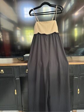 vestique Two-Tone Spaghetti Strap Jumpsuit in Beige and Black